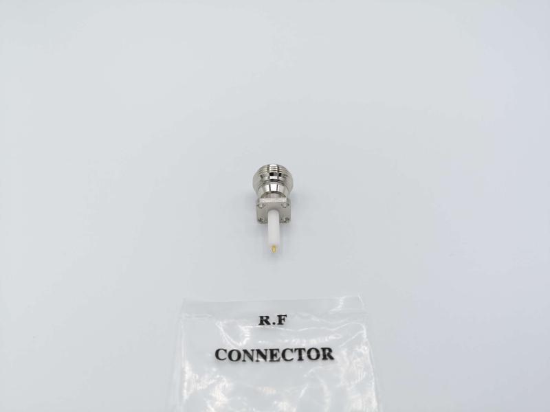 
<span>کانکتور N-TYPE مادگی پنلی چهار سوراخه تفلون بلند مستقیم(C1240)</span>
